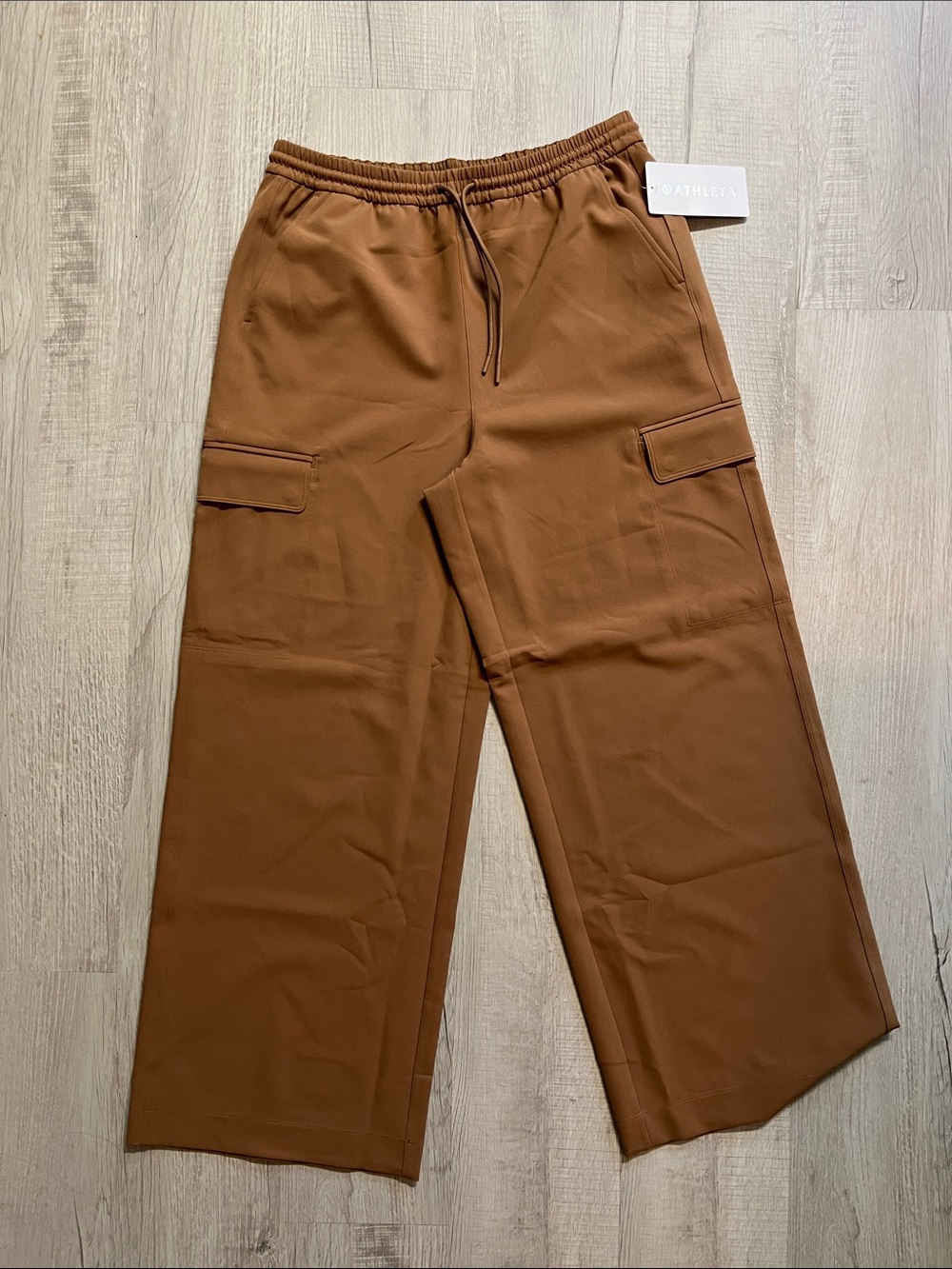 Athleta Women’s Cargo Wide-Leg Pants - Chestnut Brown